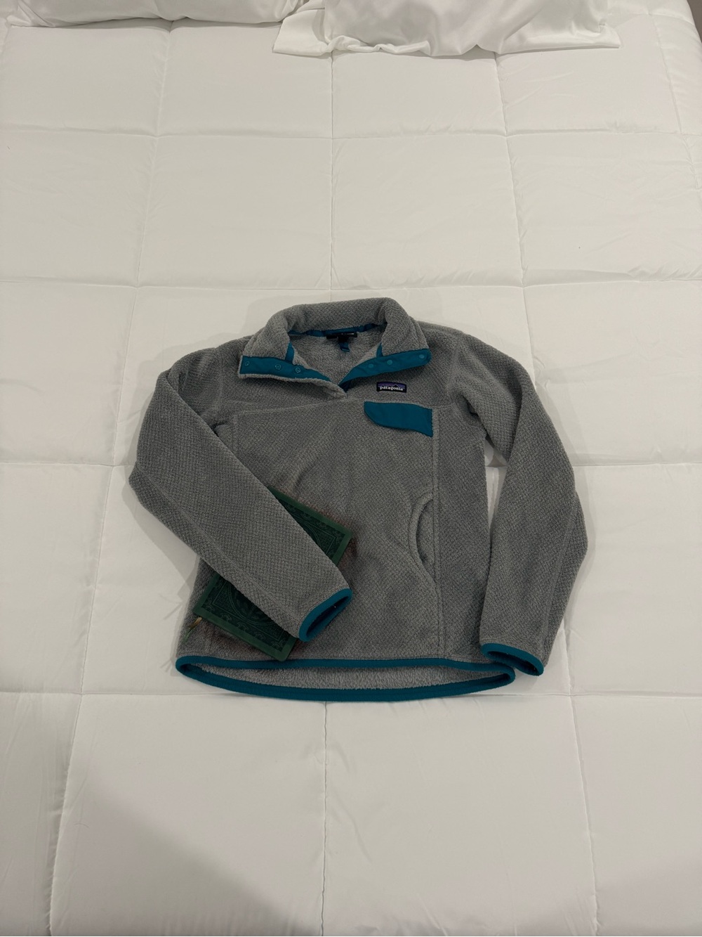 Patagonia Women's Lightweight Synchilla Snap-T Pullover Gray & Blue
